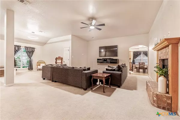 6512 Deorsam LOOP, Killeen, TX 76542