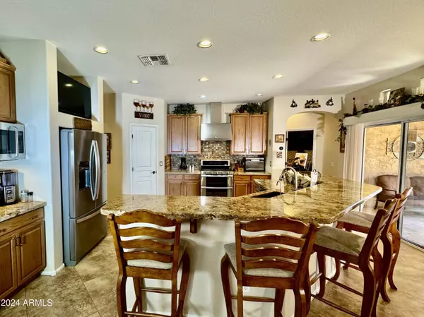 10559 W ALEX Avenue, Peoria, AZ 85382