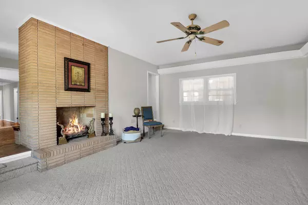 549 Trapier Dr, Charleston, SC 29412