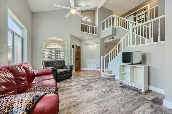 9716 Trail Rider Drive, Las Vegas, NV 89117