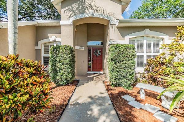 2306 TIMBERGROVE DR, Valrico, FL 33596