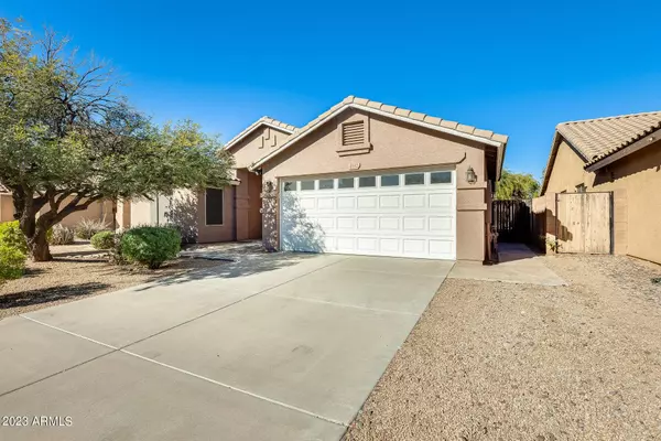 6532 W GROSS Avenue, Phoenix, AZ 85043