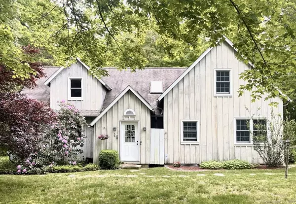 45 Winthrop Road, Chester, CT 06412