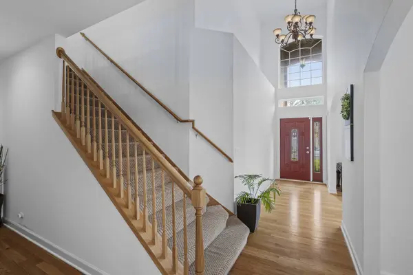 4734 Burr Oak CT, Palatine, IL 60067