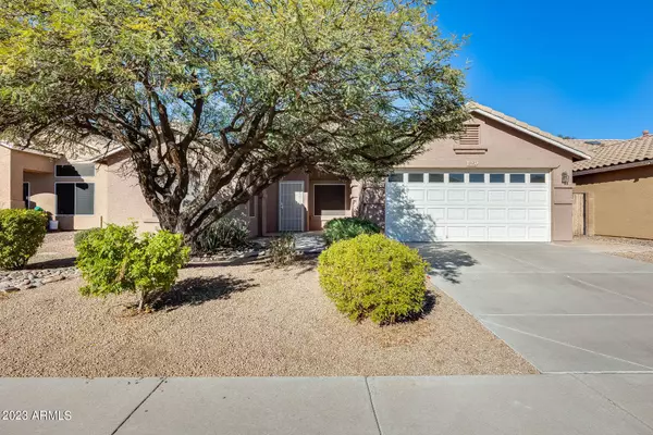 6532 W GROSS Avenue, Phoenix, AZ 85043