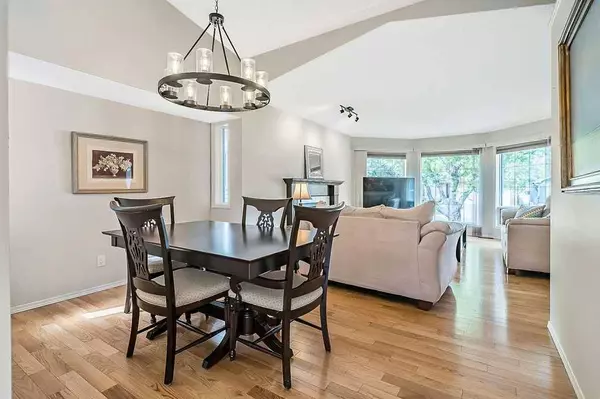 914 16 ST SE, High River, AB T1V 1L8