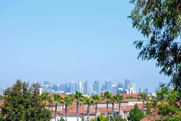 1954 Locust St, San Diego, CA 92106