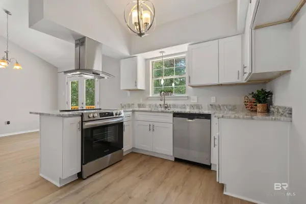 6820 Alston Court, Mobile, AL 36618