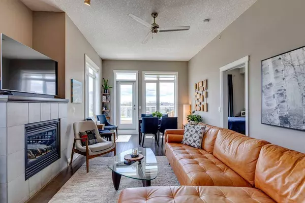 10 Hemlock CRES SW #402, Calgary, AB T3C2Z1