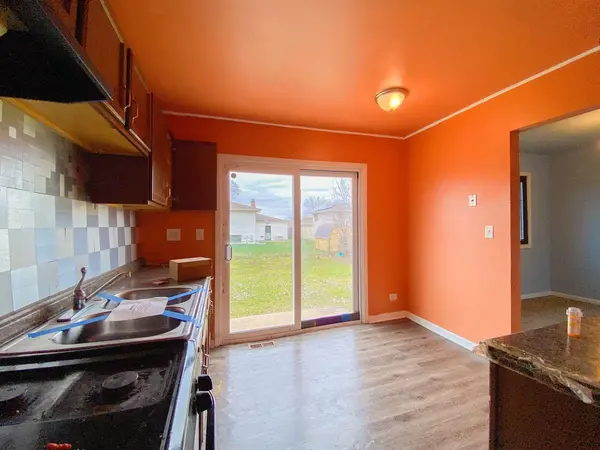 17478 Eastgate Drive, Country Club Hills, IL 60478