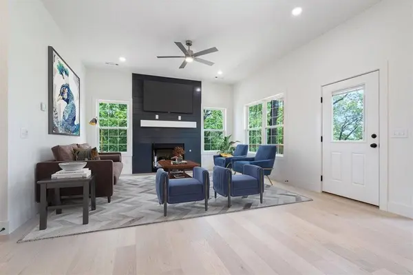 34 Theodore Dr, Bella Vista, AR 72715