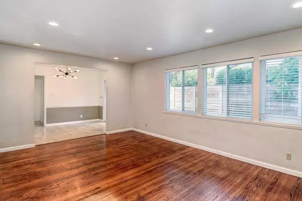 10334 Malaga WAY, Rancho Cordova, CA 95670