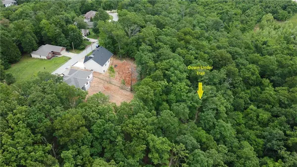 34 Theodore Dr, Bella Vista, AR 72715