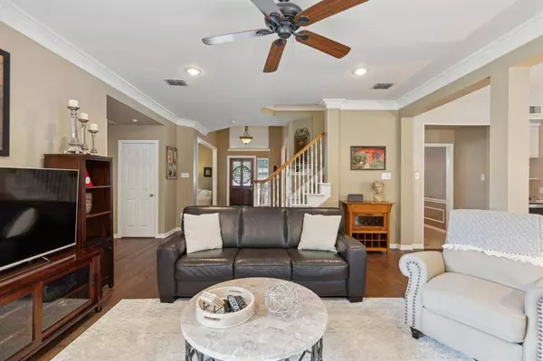 4000 Stone Brooke Drive, Grapevine, TX 76051