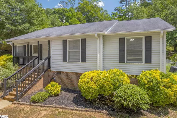 131 Deborah Lane, Greenville, SC 29611