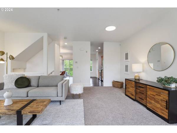800 NW 118TH AVE #101, Portland, OR 97229