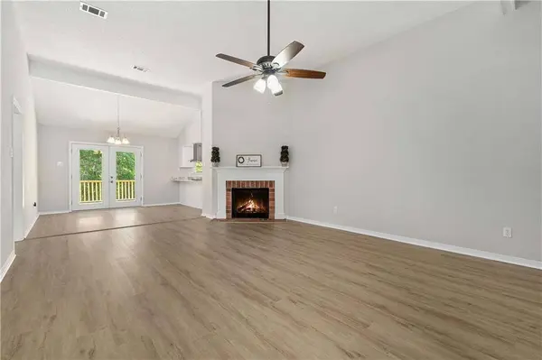 6820 Alston CT, Mobile, AL 36618