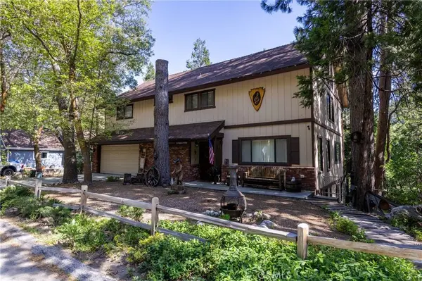 439 Old Toll RD, Lake Arrowhead, CA 92352