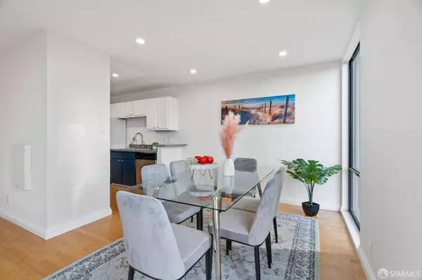 1081 Beach Park BLVD, Foster City, CA 94404