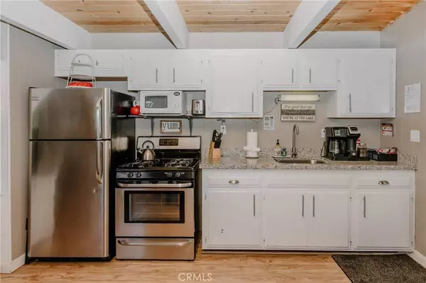 141 E Starr DR, Big Bear City, CA 92314