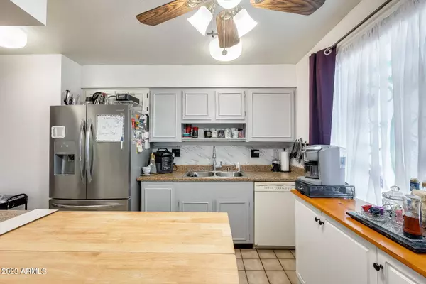 18602 N 132ND Avenue, Sun City West, AZ 85375