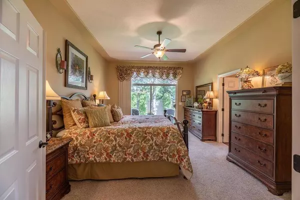 5613 S Hogan Ln, Spokane, WA 99223