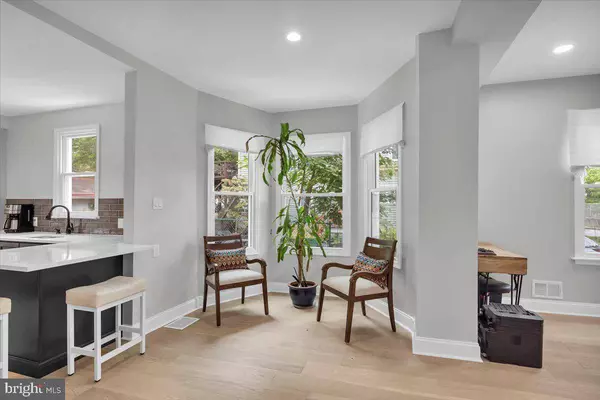 235 S ATLANTIC AVE, Haddonfield, NJ 08033