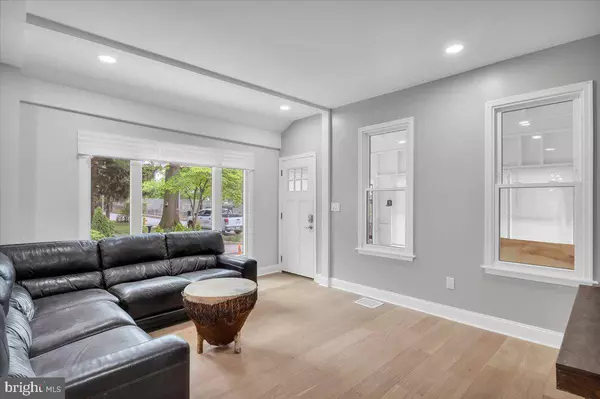 235 S ATLANTIC AVE, Haddonfield, NJ 08033