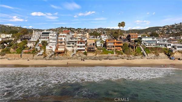 1073 Gaviota DR, Laguna Beach, CA 92651