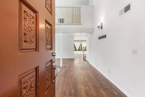 6717 Old Oak CT, Citrus Heights, CA 95610