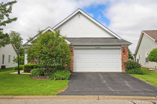 13195 W Sheffield LN, Beach Park, IL 60083