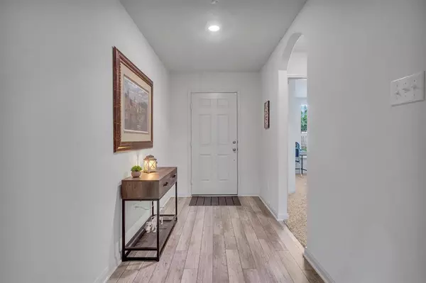 946 Primrose Drive, Sanger, TX 76266