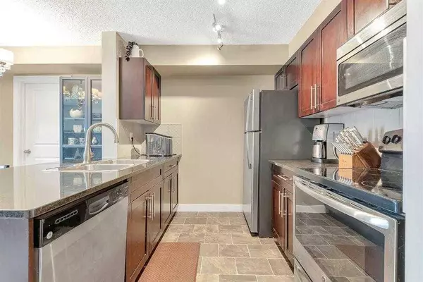 1317 27 ST SE #1208, Calgary, AB T2A 4Y5