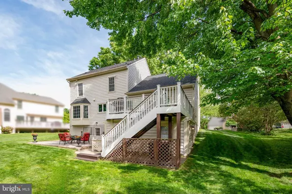 8518 CENTURY OAK CT, Fairfax Station, VA 22039