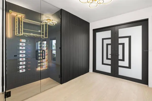 4749 LANSING ST NE, Saint Petersburg, FL 33703