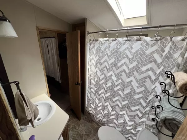 3675 E Michigan Avenue, Au Gres, MI 48703