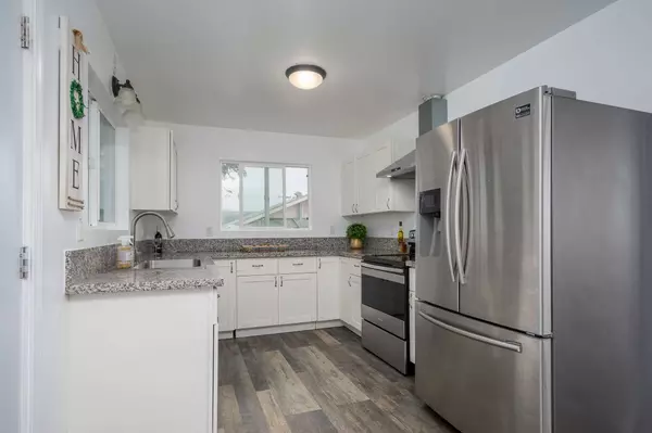 20 HUALILILI ST, Hilo, HI 96720