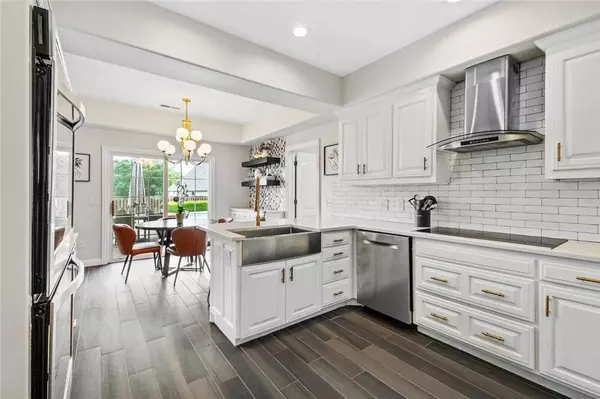 3806 NW Creekstone Blvd, Bentonville, AR 72712