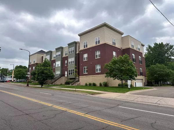 1776 Maryland AVE E #206, Saint Paul, MN 55106