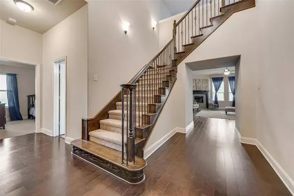 3826 Hyde Park Drive, Midlothian, TX 76065