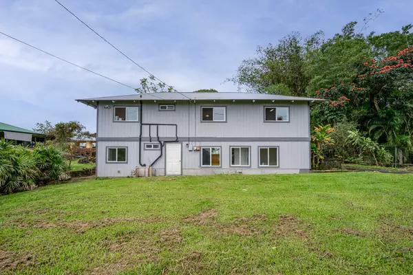 20 HUALILILI ST, Hilo, HI 96720
