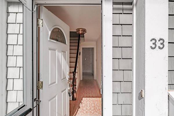 33 Lincoln ST, Bath, ME 04530