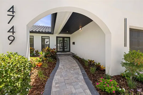 4749 LANSING ST NE, Saint Petersburg, FL 33703