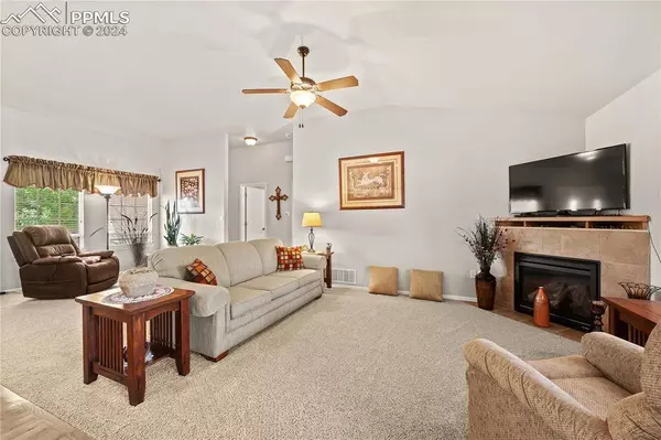 477 W Fairway DR, Pueblo West, CO 81007