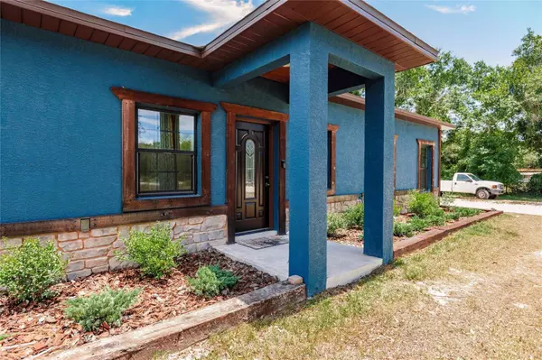 1200 NE CHILDRESS AVE, Arcadia, FL 34266