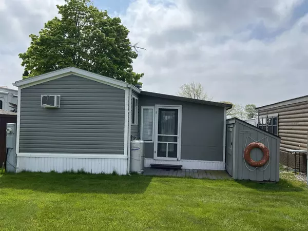 3675 E Michigan Avenue, Au Gres, MI 48703