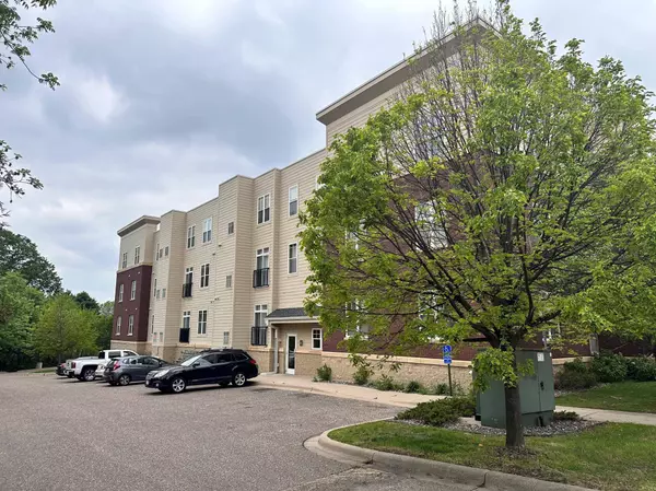 1776 Maryland AVE E #206, Saint Paul, MN 55106