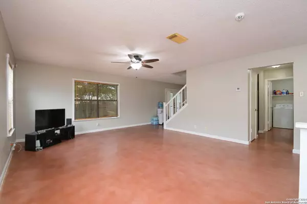 10330 Canton Field Dr, San Antonio, TX 78242