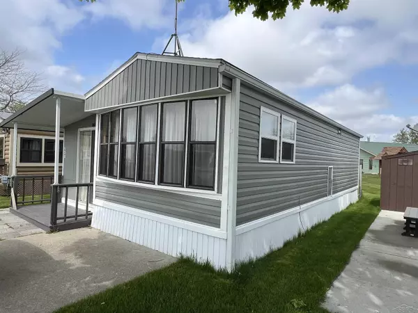 3675 E Michigan Avenue, Au Gres, MI 48703