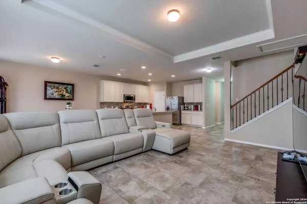 3715 ACORN PL, Selma, TX 78154-3685